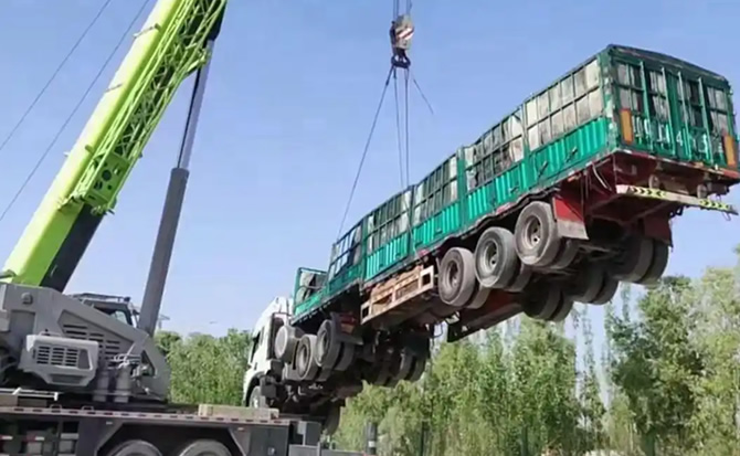 城口道路脱困救援案例